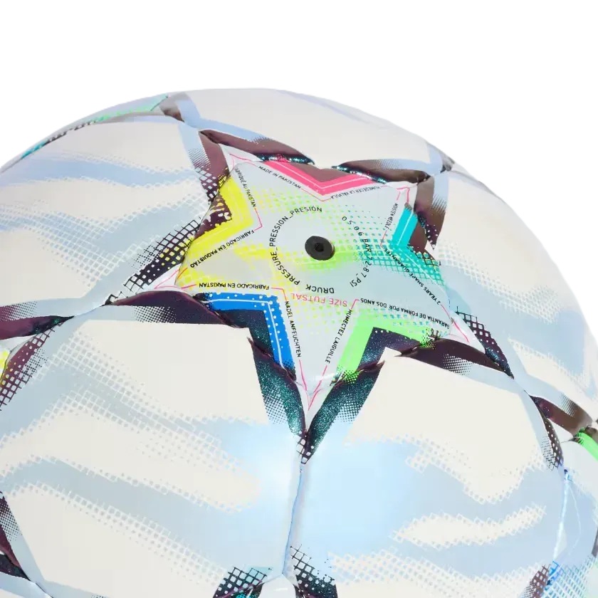 miach-dlia-futzalu-adidas-uefa-champions-league-26-27-pro-ke9772-79544933152384.jpg