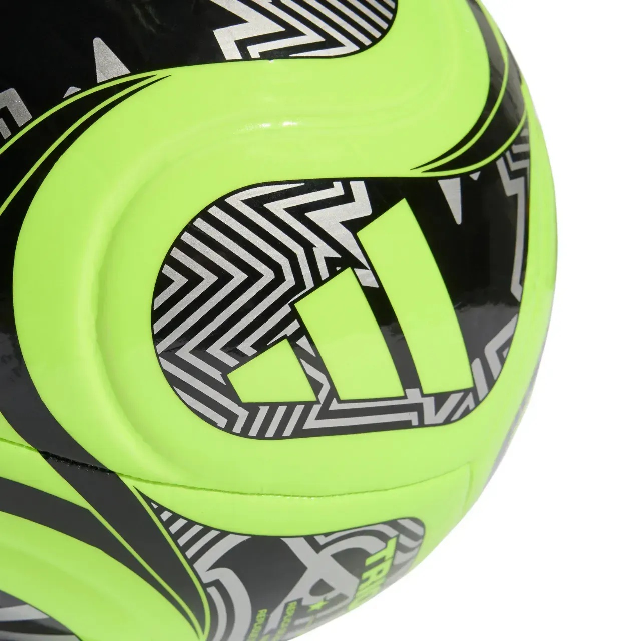 miach-futbolnyi-adidas-world-cup-26-trionda-club-jd8052-4-47134272275898.jpg