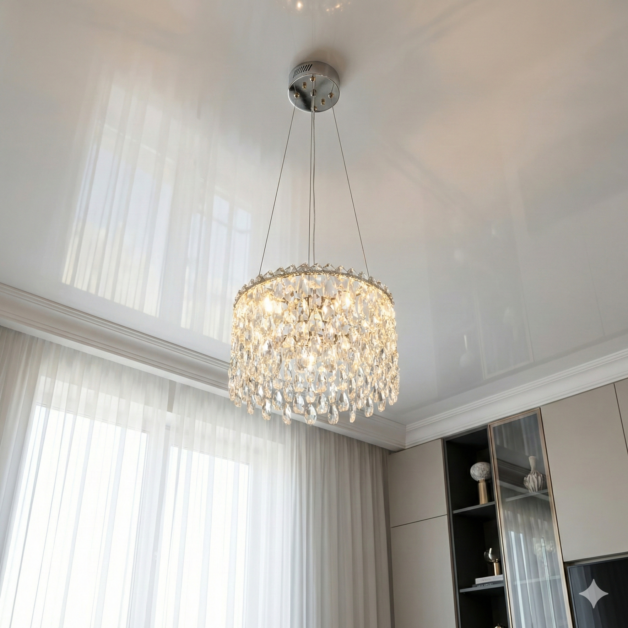 Лед люстра для спальни 582/400CH Diasha — стильный вариант для современного интерьера, стеклянные подвески, вечерняя атмосфера, освещение в Харькове